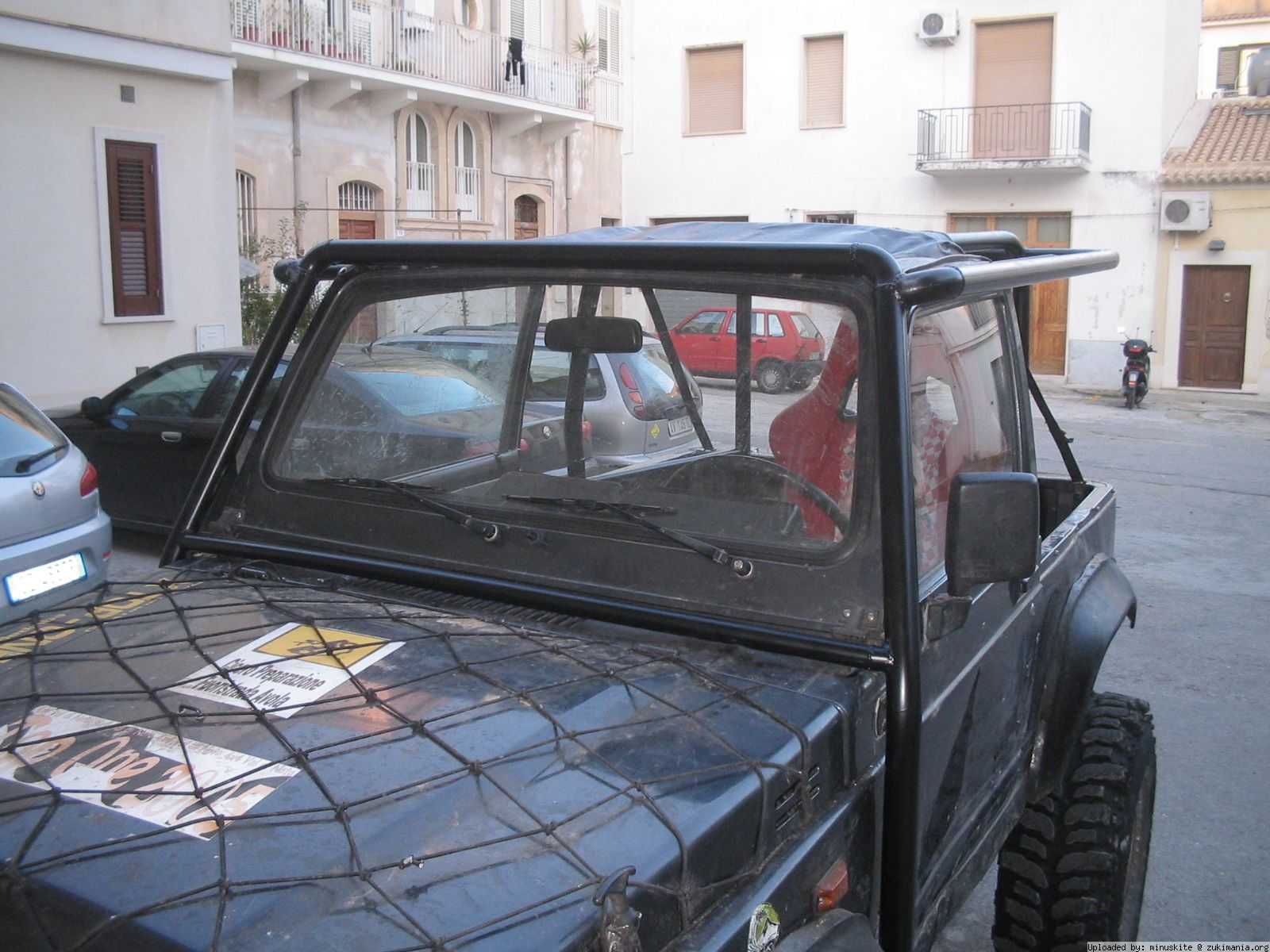 nuovo roll cage